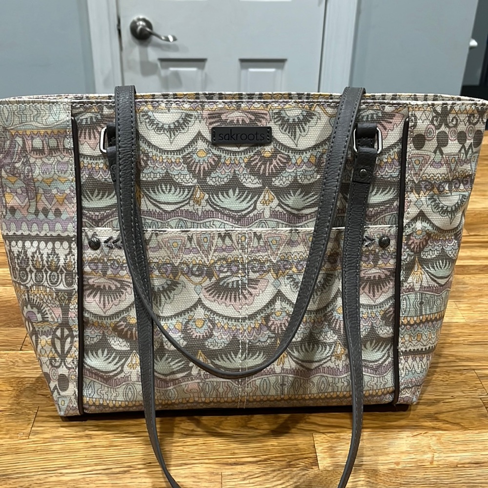 Sakroots purse